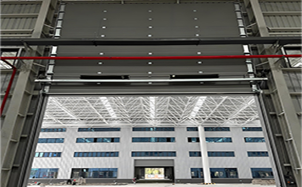 称多工业提升门