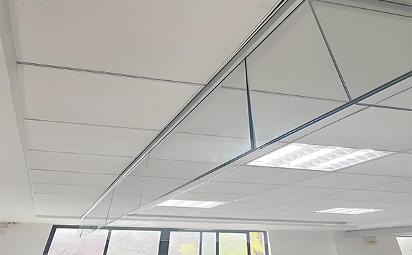 称多玻璃挡烟垂壁