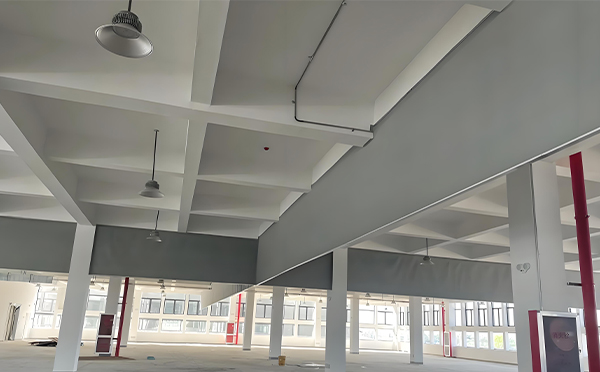 称多挡烟垂壁 称多挡烟垂壁