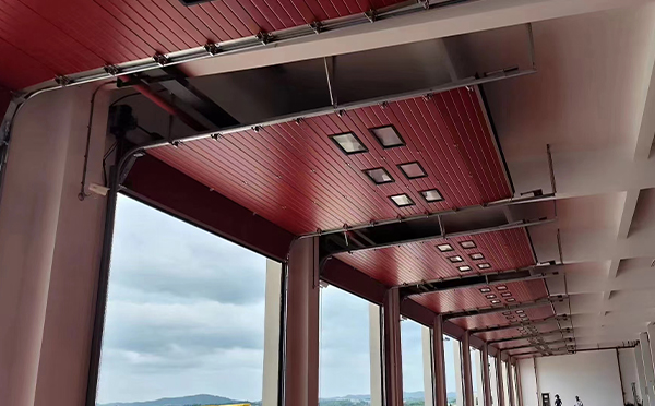 称多工业翻板门