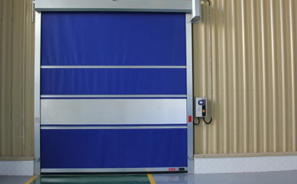 选择称多快速称多卷帘门时的注意事项