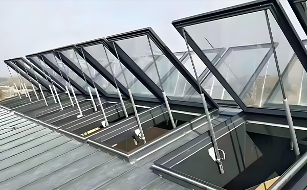 消防称多排烟窗的接线安装指南